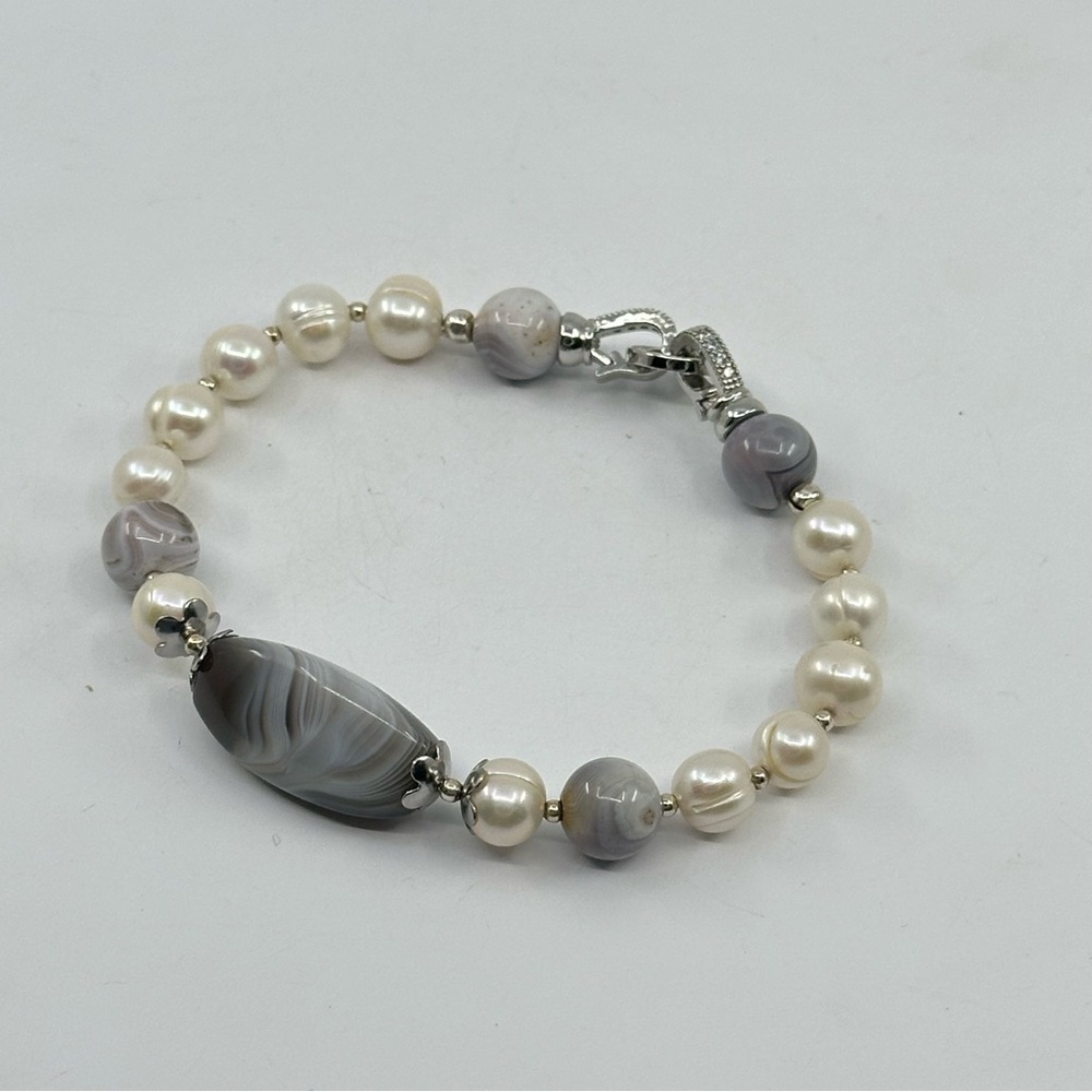 #339 New Handmade Botswana Agate & White Pearls Bracelet with Foldover Clasp